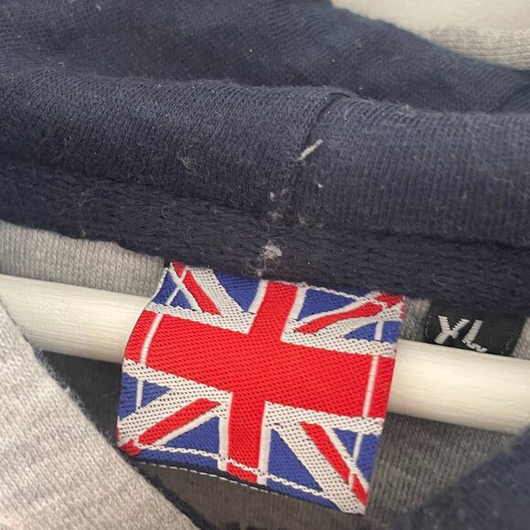 Unisex London, England Sweatshirt - Picture 6 of 6